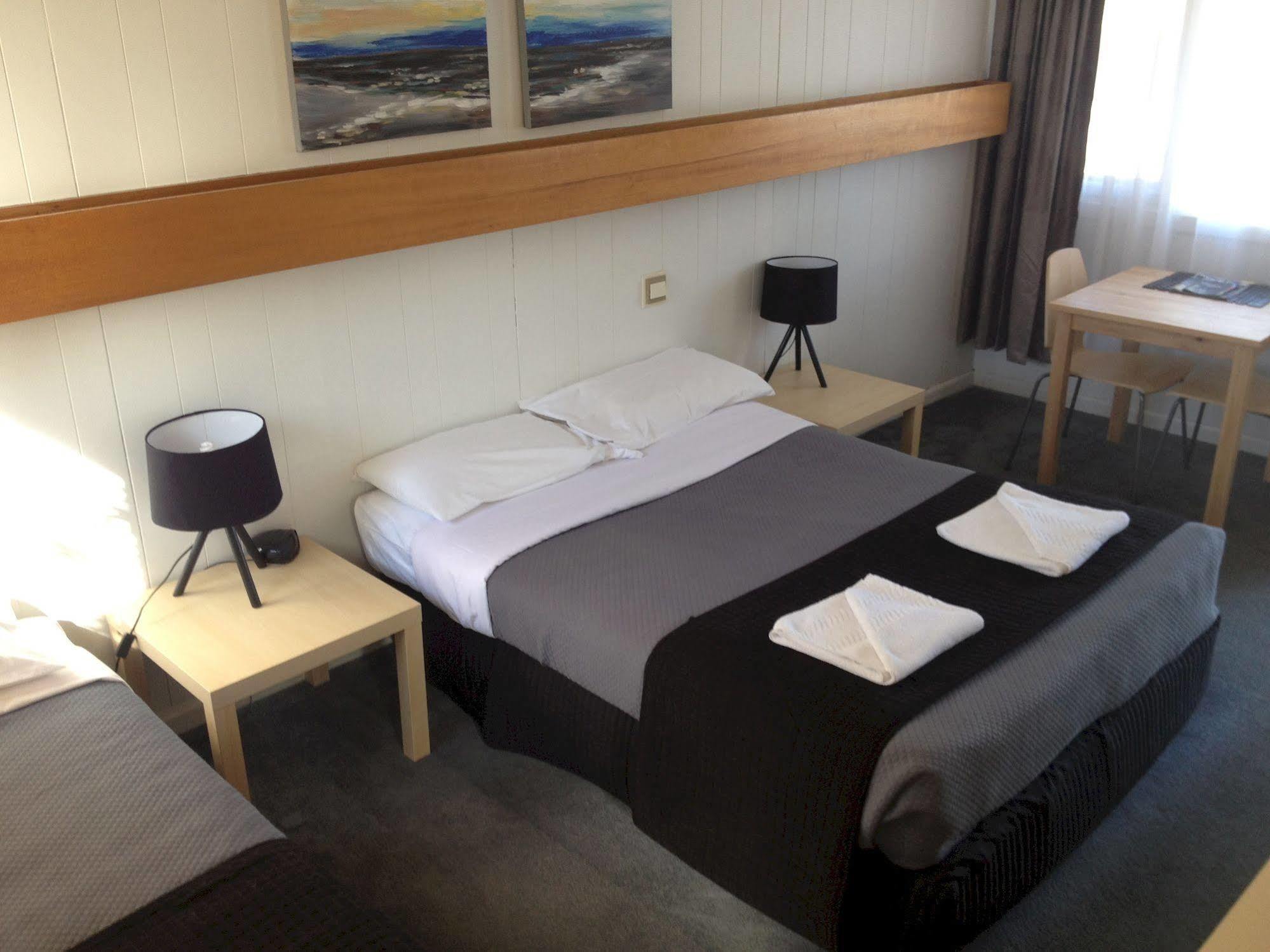 Horsham Motel Екстериор снимка